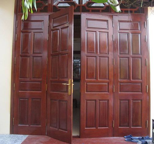 cửa gỗ tự nhiên
