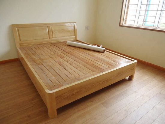 Giường ngủ gỗ tự nhiên tại Hà Nội – MS0009
